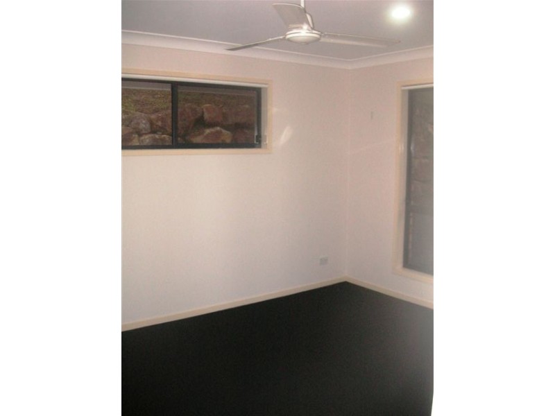 12 Mt View Crescent, Mount Warren Park QLD 4207