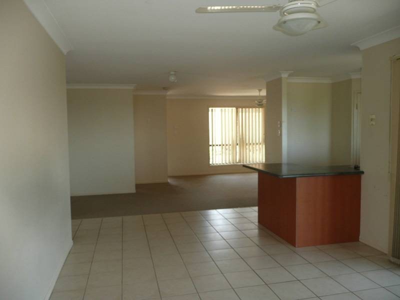 9 Nexus Close, Edens Landing QLD 4207