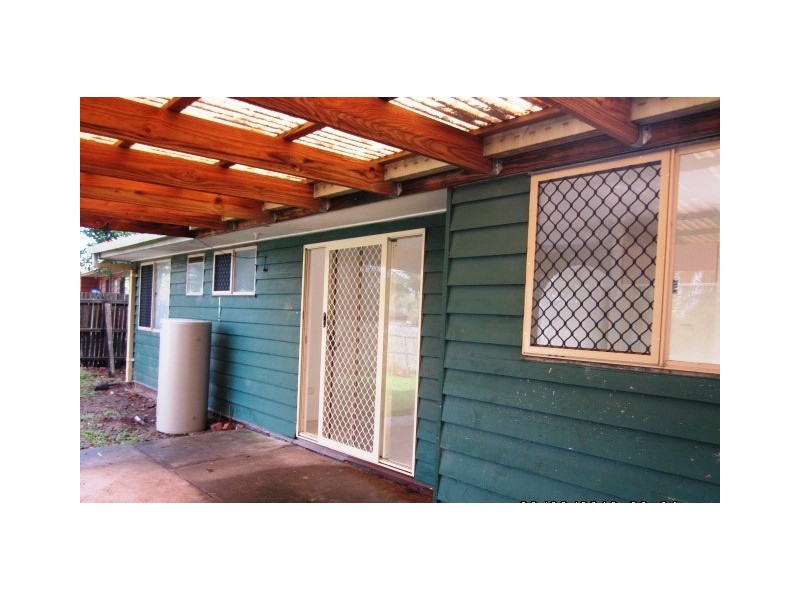 236 Herses Rd, Eagleby QLD 4207