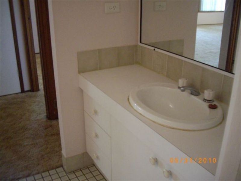 197 Mt Warren Blvd, Mount Warren Park QLD 4207