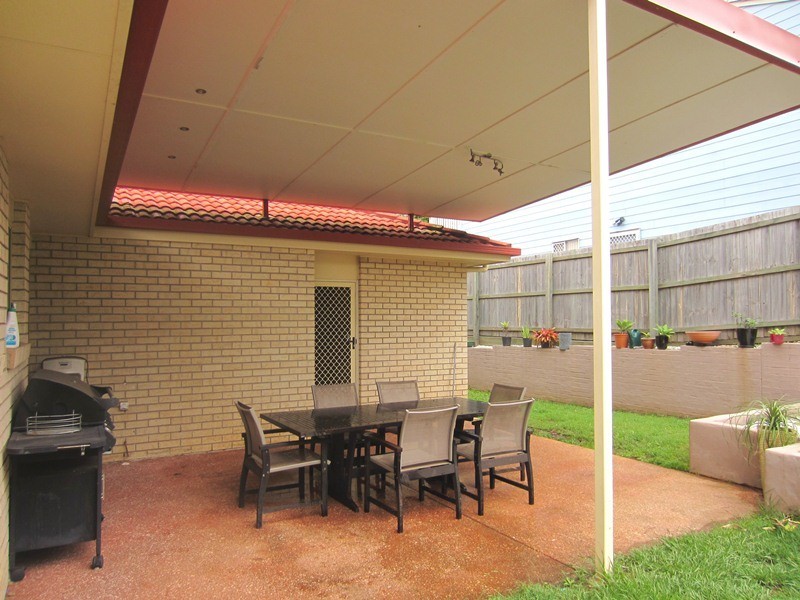 51 Grove Road, Edens Landing QLD 4207