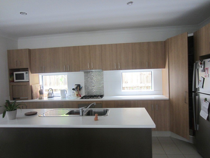 2/44 Woodlands Blvde, Waterford QLD 4133