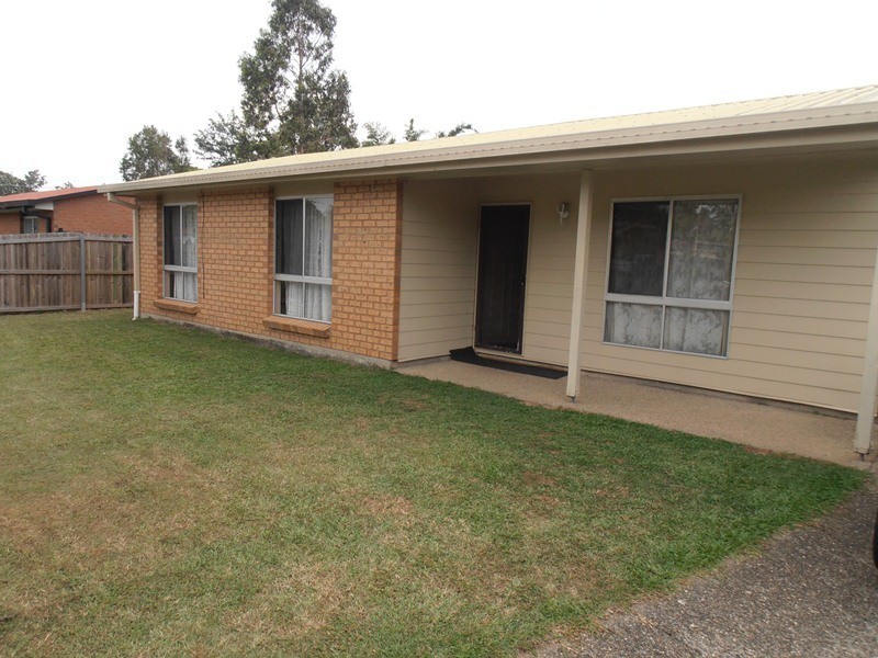 8 Lomic Crt, Eagleby QLD 4207