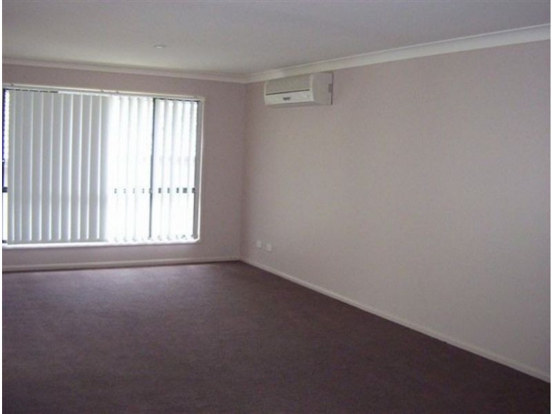 11 Glenhope Street, Upper Coomera QLD 4209