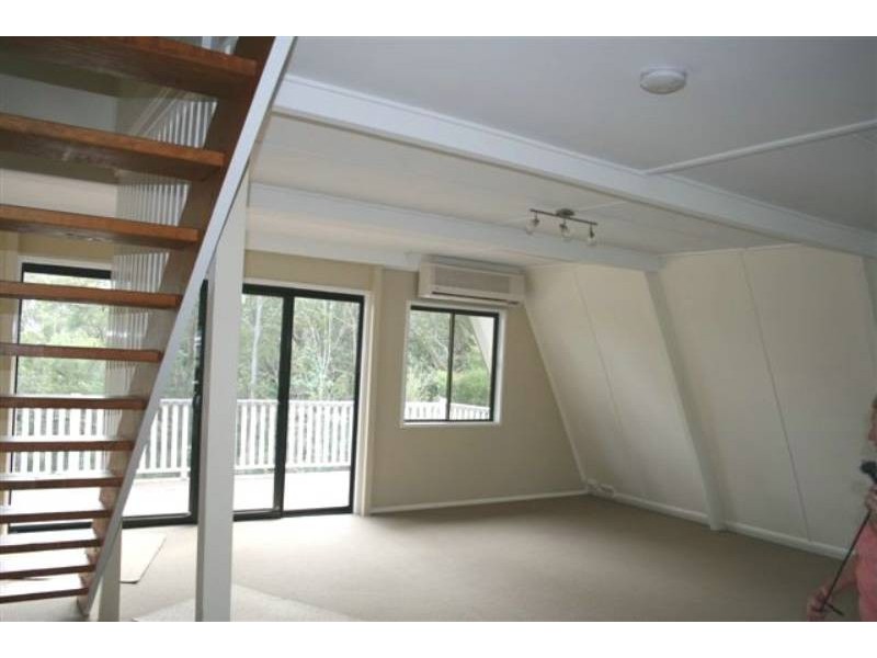 32 Penelope Crt, Cornubia QLD 4130