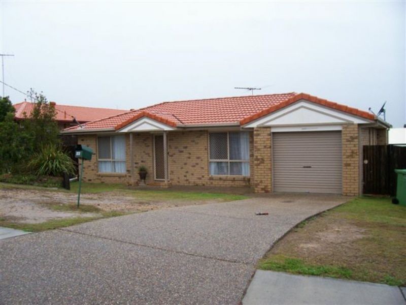 46 Cowra St, Tanah Merah QLD 4128
