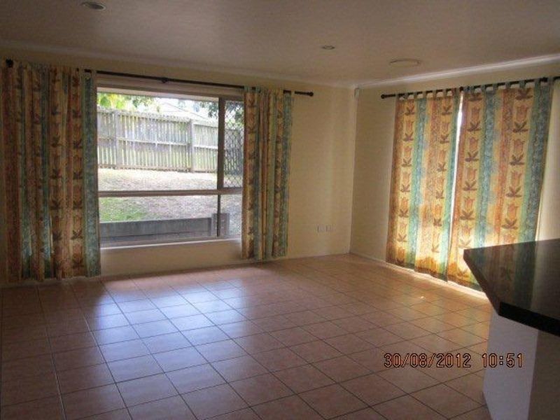 87 Carl Heck Blvd, Windaroo QLD 4207