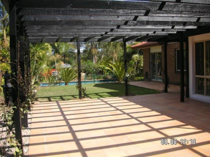 111 Bryants Rd, Loganholme QLD 4129