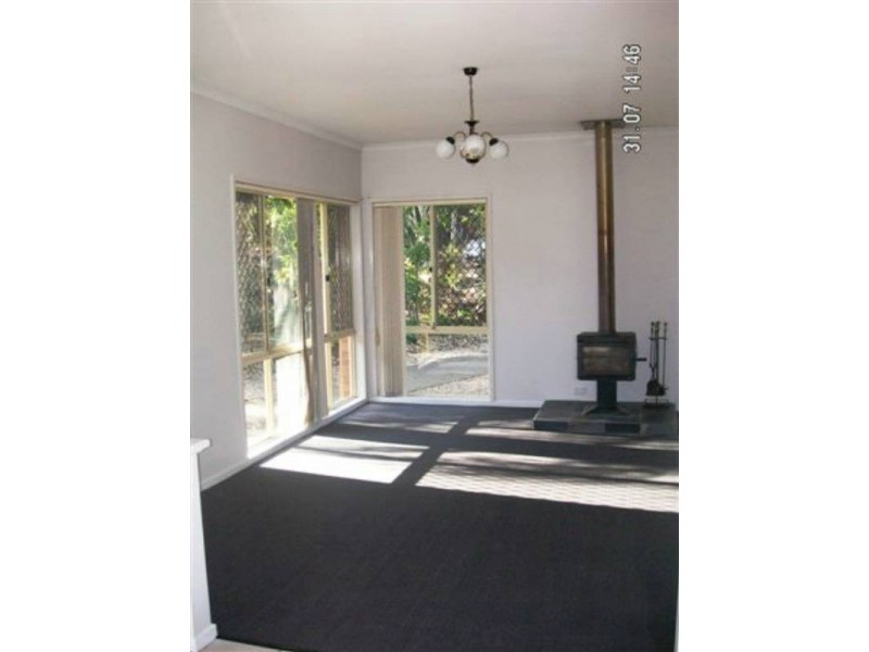 111 Bryants Rd, Loganholme QLD 4129