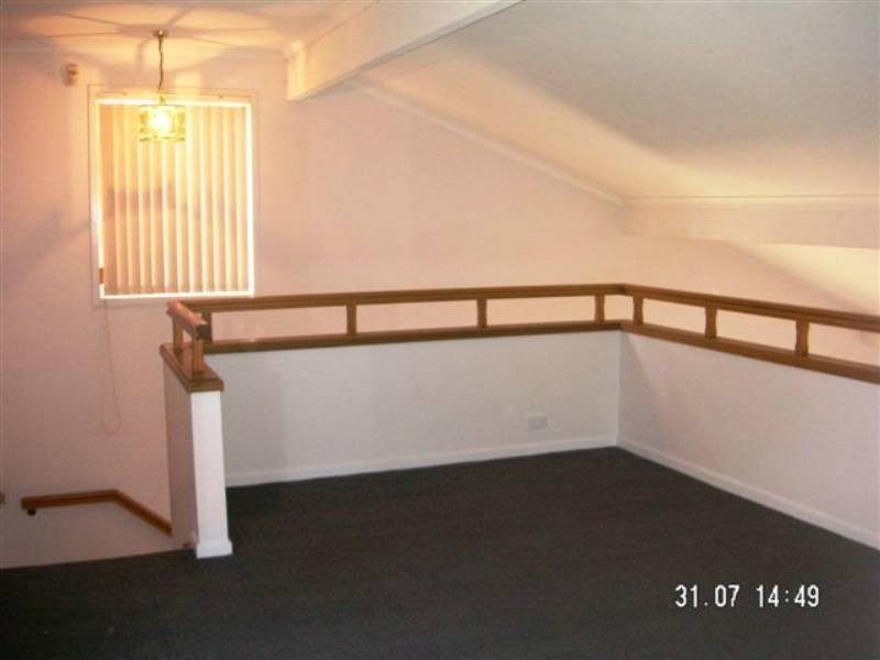 111 Bryants Rd, Loganholme QLD 4129