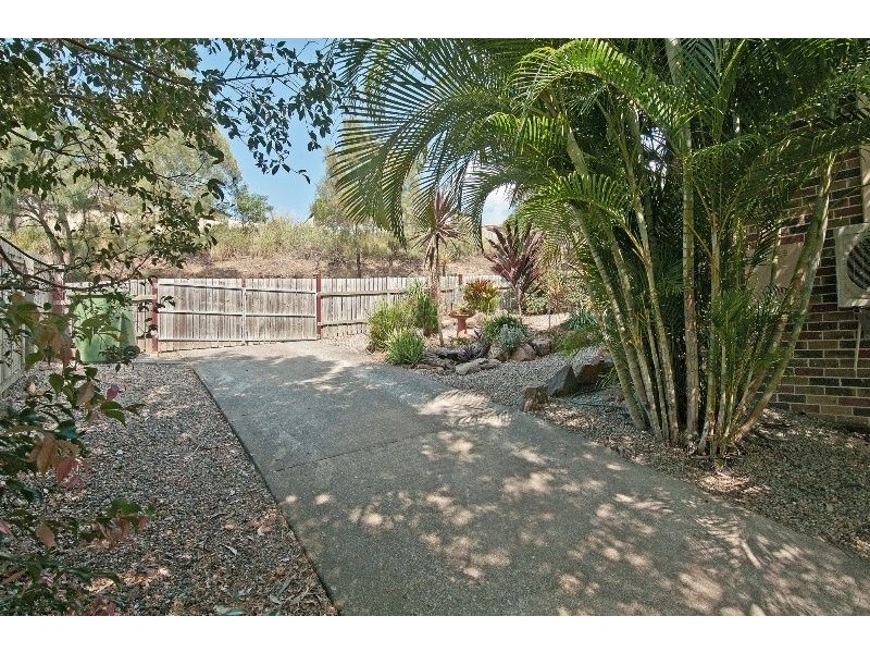 Edens Landing QLD 4207