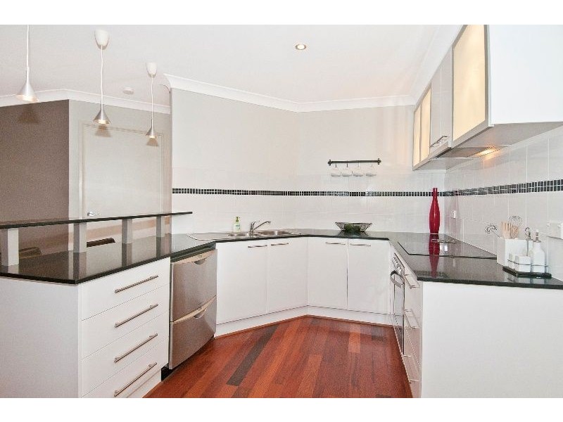 Edens Landing QLD 4207