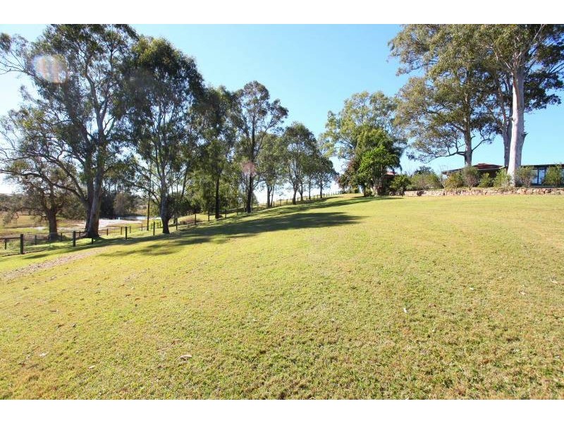 Alberton QLD 4207