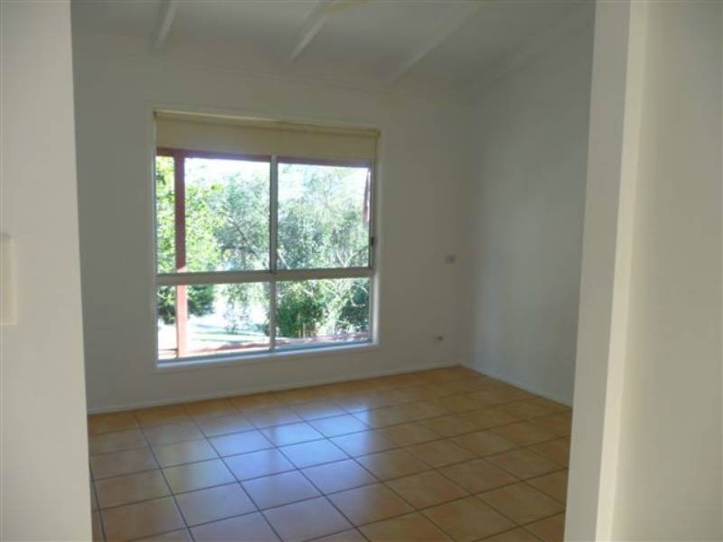 22 Lima St, Holmview QLD 4207