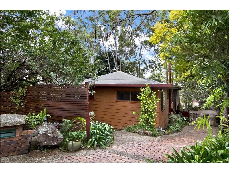 18 Kathleen Street, Beenleigh QLD 4207