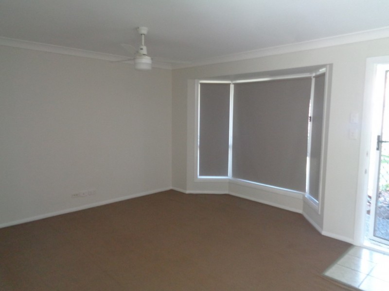 38 Chatfield St, Edens Landing QLD 4207