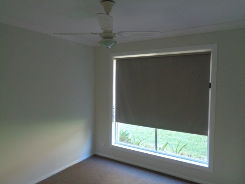 38 Chatfield St, Edens Landing QLD 4207