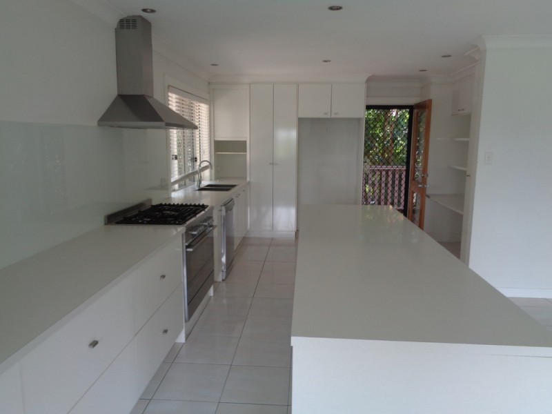 88 Pohon Dr, Tanah Merah QLD 4128
