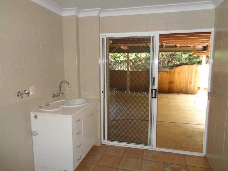 88 Pohon Dr, Tanah Merah QLD 4128