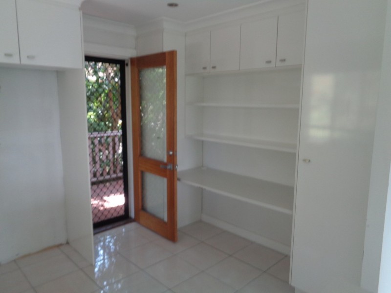 88 Pohon Dr, Tanah Merah QLD 4128