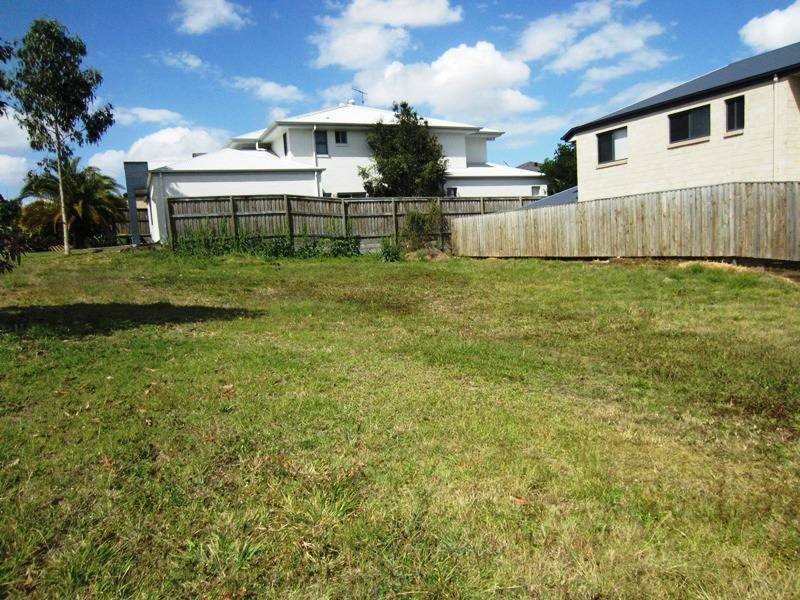 36 Long Island Drive, Windaroo QLD 4207