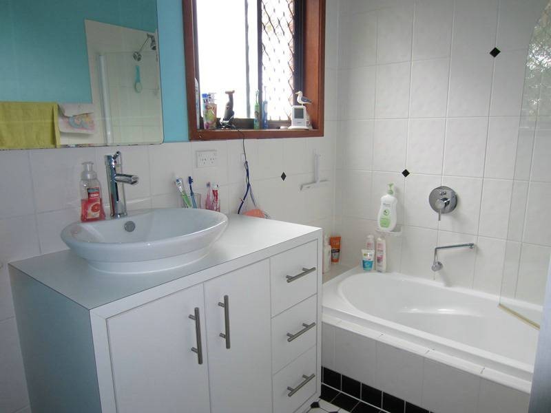 Mount Warren Park QLD 4207