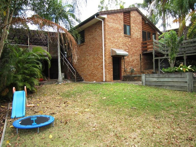 Mount Warren Park QLD 4207