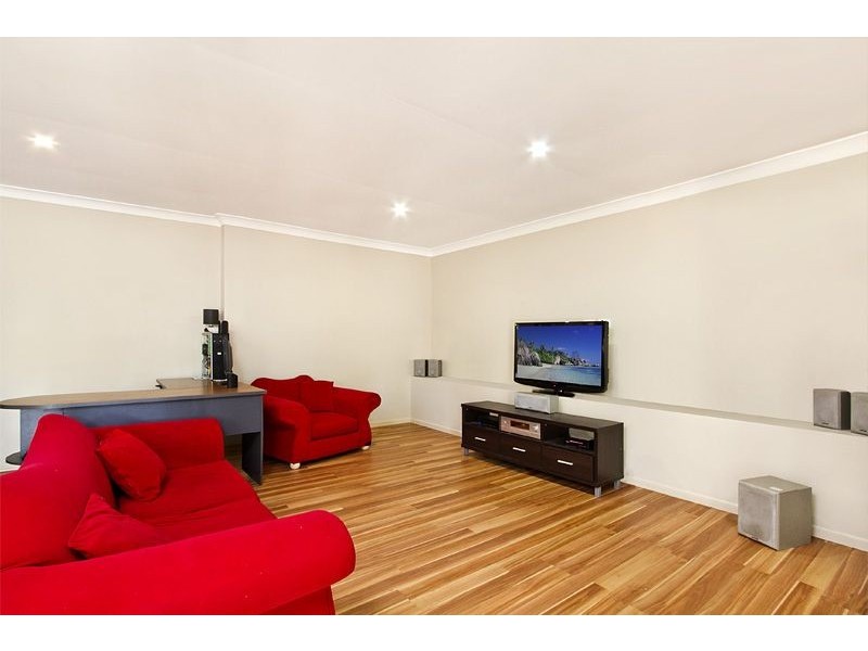 13 Grehan Cres, Mount Warren Park QLD 4207