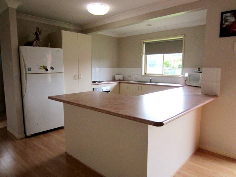 15 Gariswood Crt, Edens Landing QLD 4207