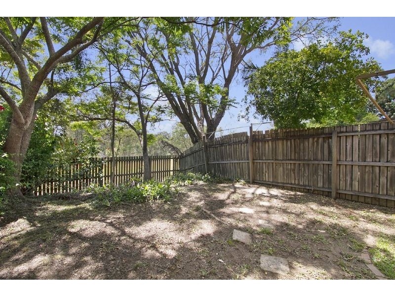 Edens Landing QLD 4207