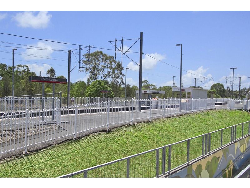 Edens Landing QLD 4207