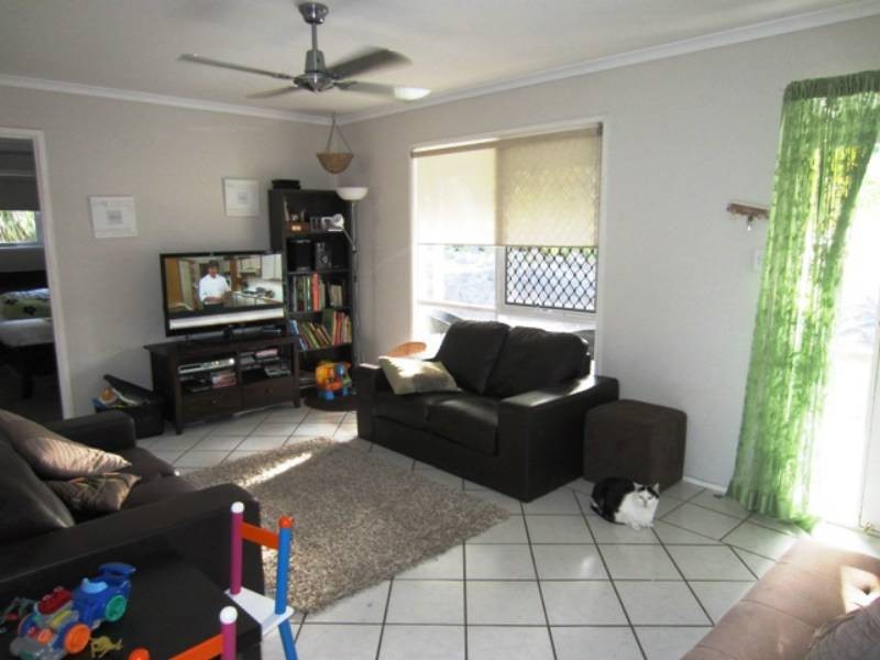19 Harding Blvd, Mount Warren Park QLD 4207