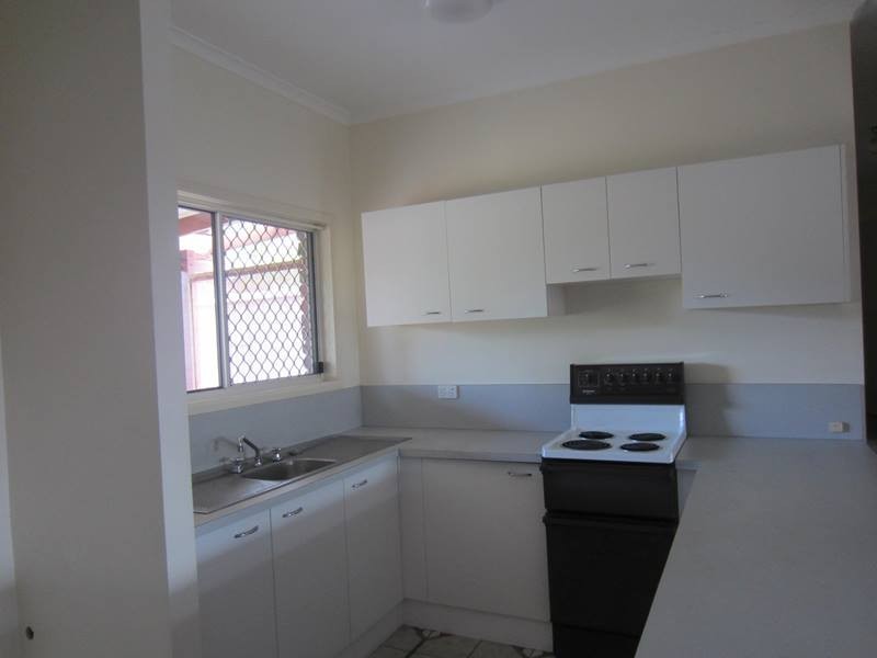 4 Lynette Crt, Bethania QLD 4205
