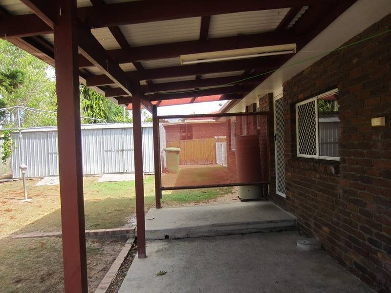 4 Lynette Crt, Bethania QLD 4205
