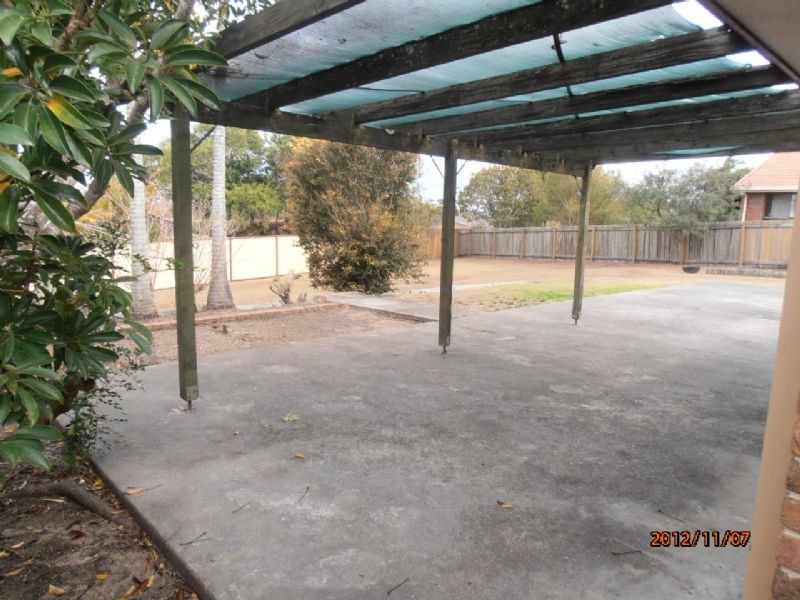 20 Thoms Cres, Mount Warren Park QLD 4207