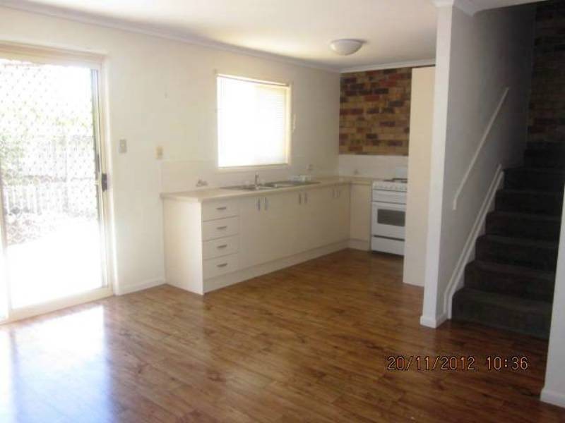 4/108 Overland Dr, Edens Landing QLD 4207