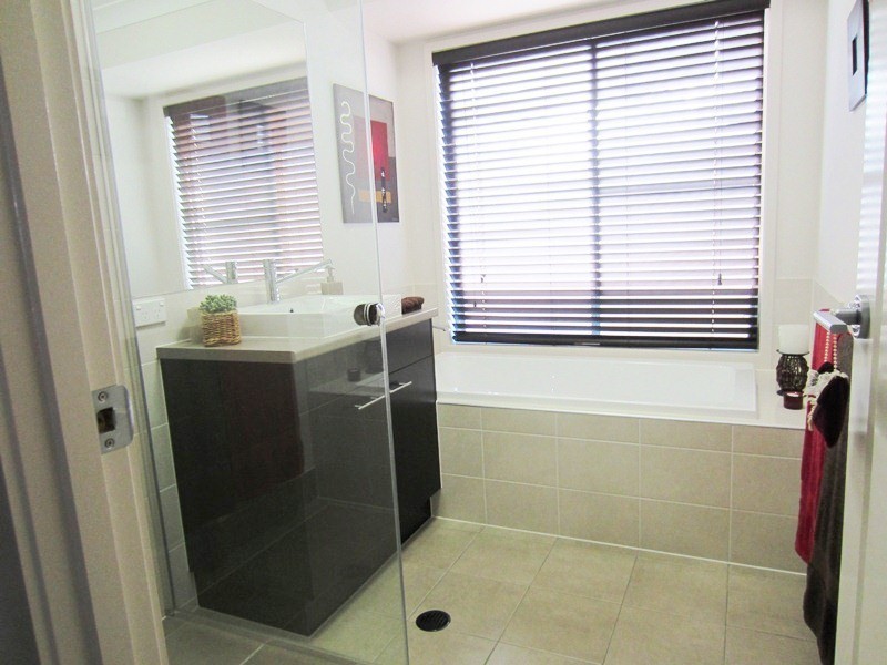 Ormeau QLD 4208