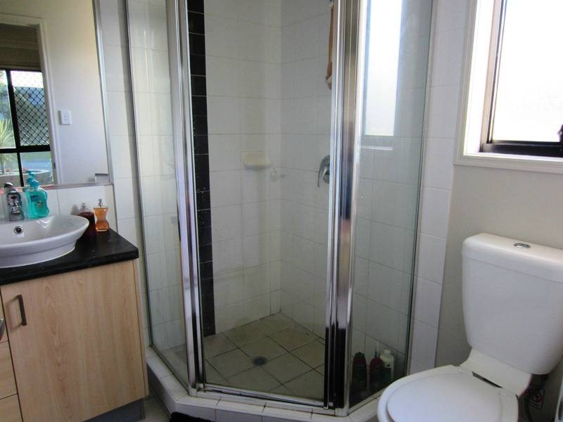 12 Shelley Ave, Mount Warren Park QLD 4207