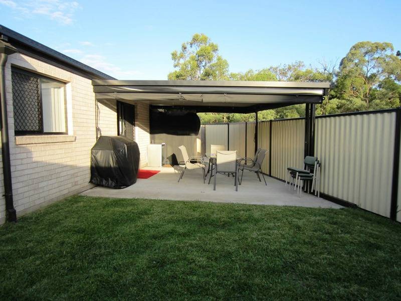 12 Shelley Ave, Mount Warren Park QLD 4207