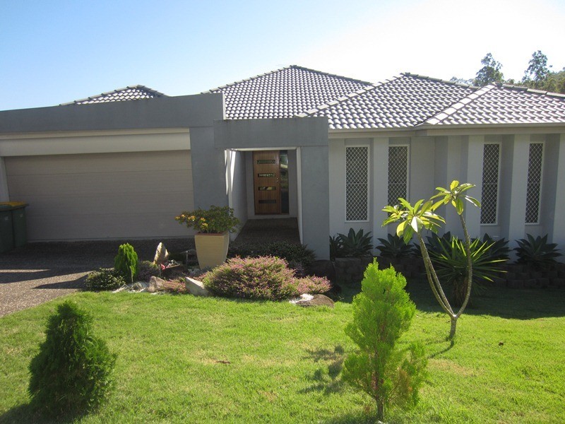 33 Mossman  Pde, Waterford QLD 4133