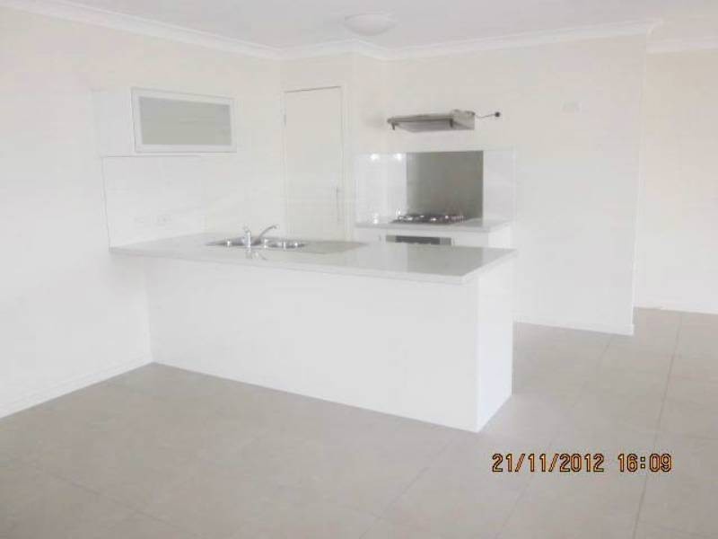 7A Lemongrove St, Eagleby QLD 4207