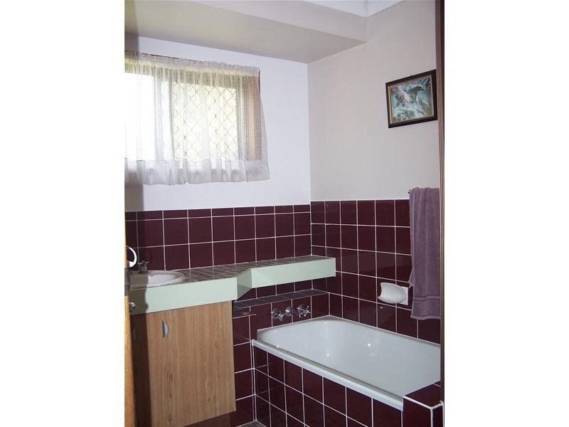 6 McMahon Court, Bethania QLD 4205