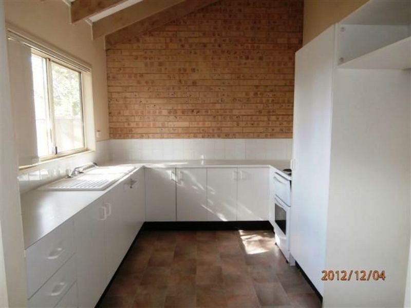 2/176 Logan Street, Eagleby QLD 4207