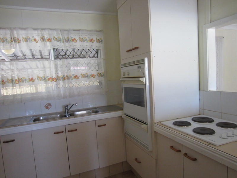1 Pioneer Crt, Eagleby QLD 4207