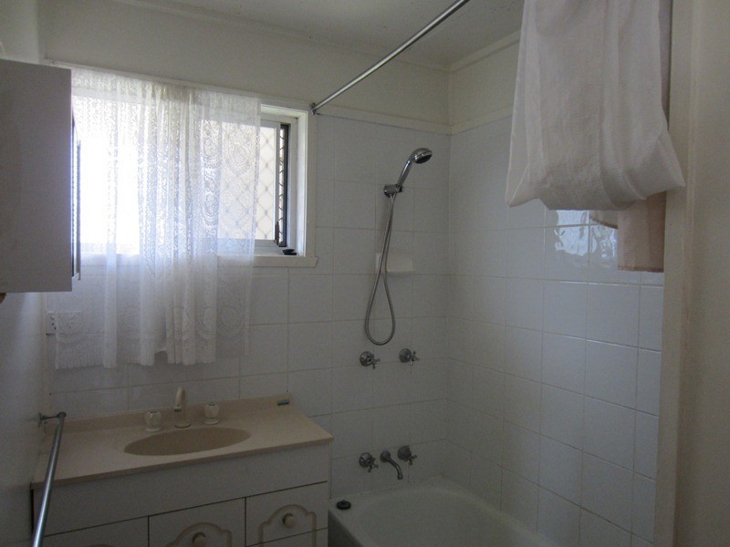 1 Pioneer Crt, Eagleby QLD 4207