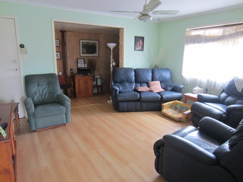 31 Cedar Dr, Stapylton QLD 4207