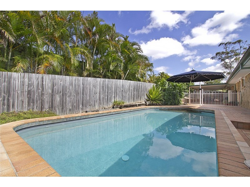 2 Ella Place, Windaroo QLD 4207