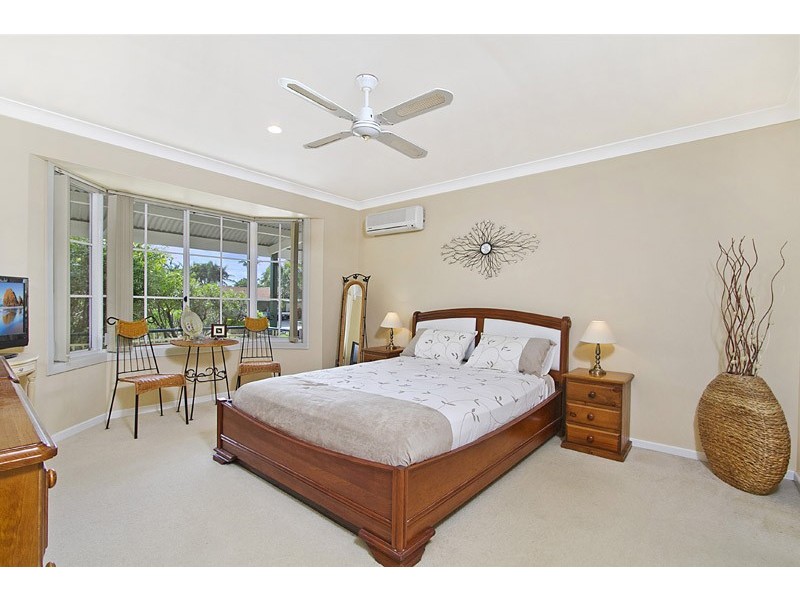 2 Ella Place, Windaroo QLD 4207