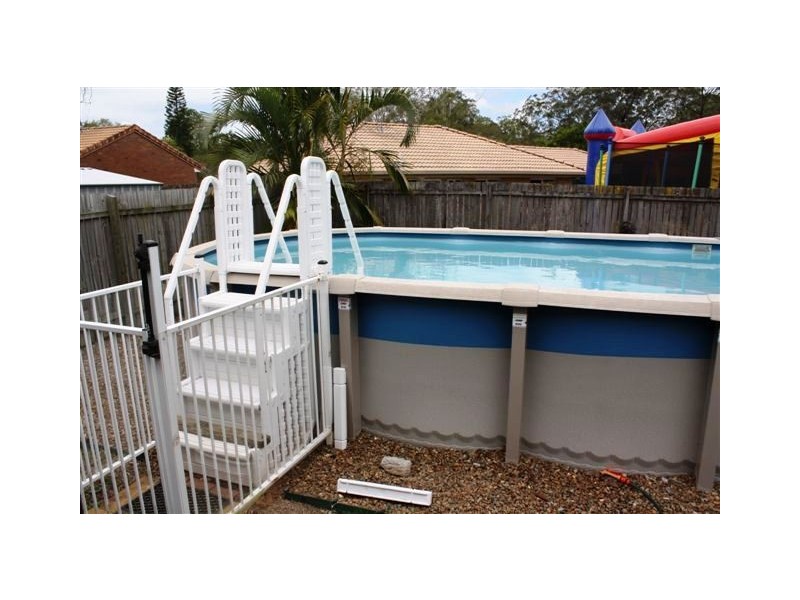 15 Parkland Ct, Eagleby QLD 4207