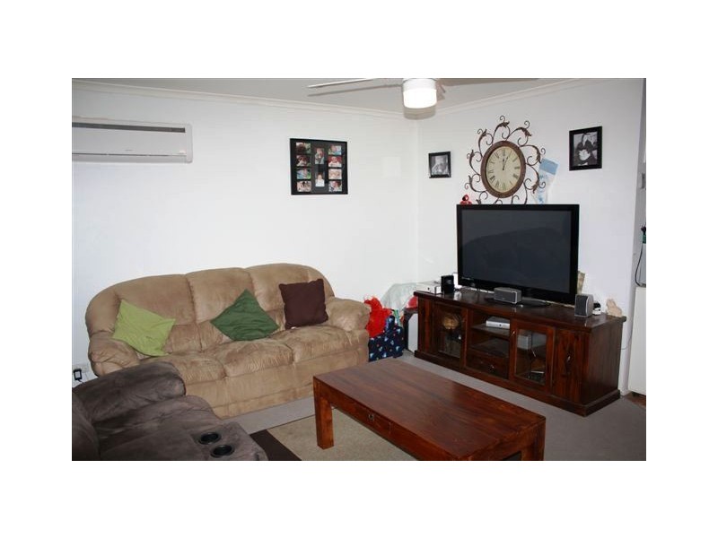 15 Parkland Ct, Eagleby QLD 4207